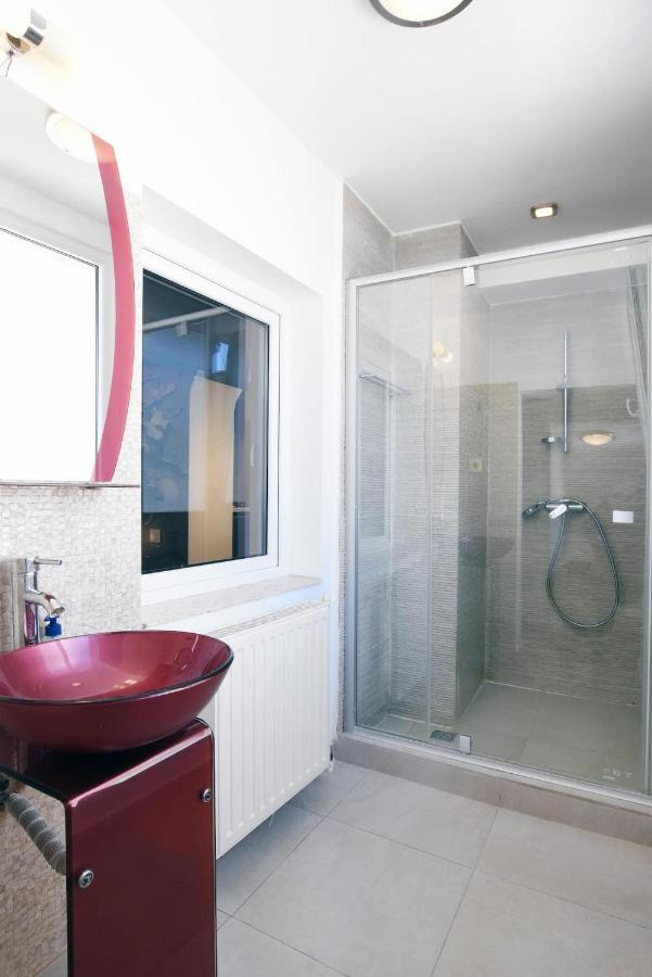 Bucharest Studio Bucureşti